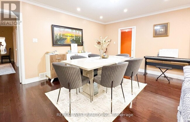 Photo du bâtiment - 5 Arlstan Dr