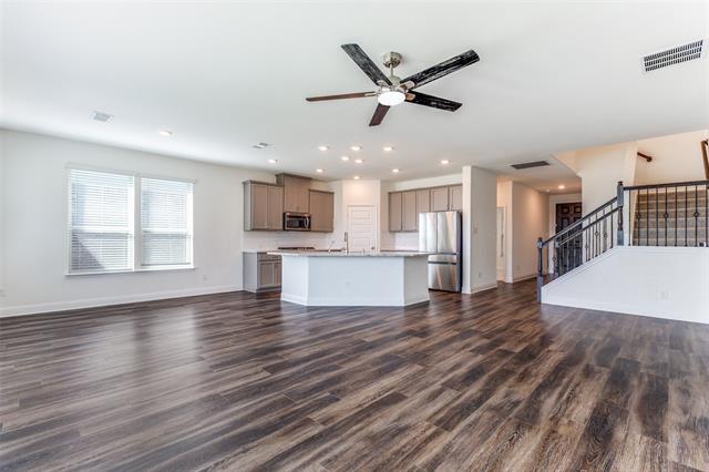 Foto del edificio - 3740 Highland Bayou Dr