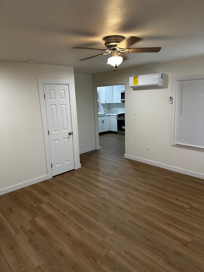 Building Photo - 505 Carpino Ave