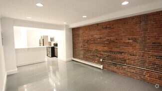 Building Photo - 127 St Botolph St
