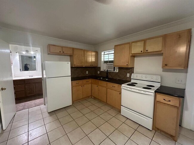 Foto del edificio - 9506 Capitol View Dr