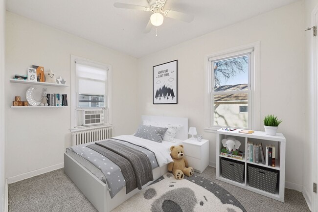 Building Photo - 5183 Independence St