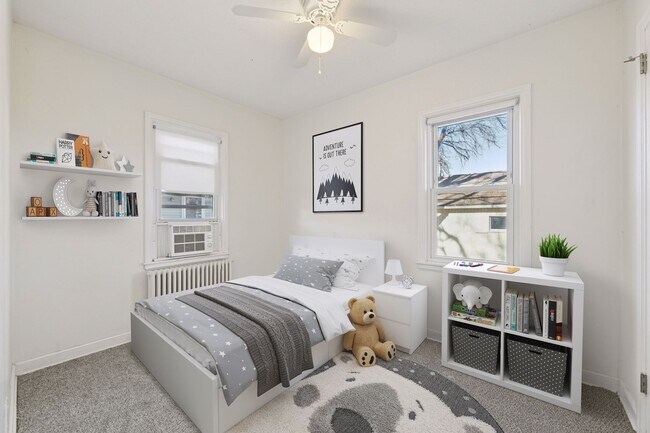 Foto del edificio - 5183 Independence St