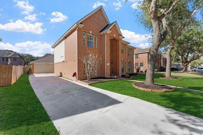 Foto del edificio - 11910 McKinney Falls Ln