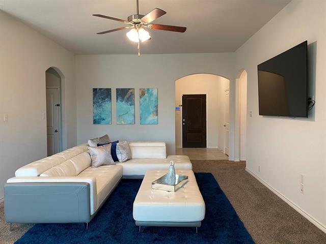 Building Photo - 3088 Maverick Dr