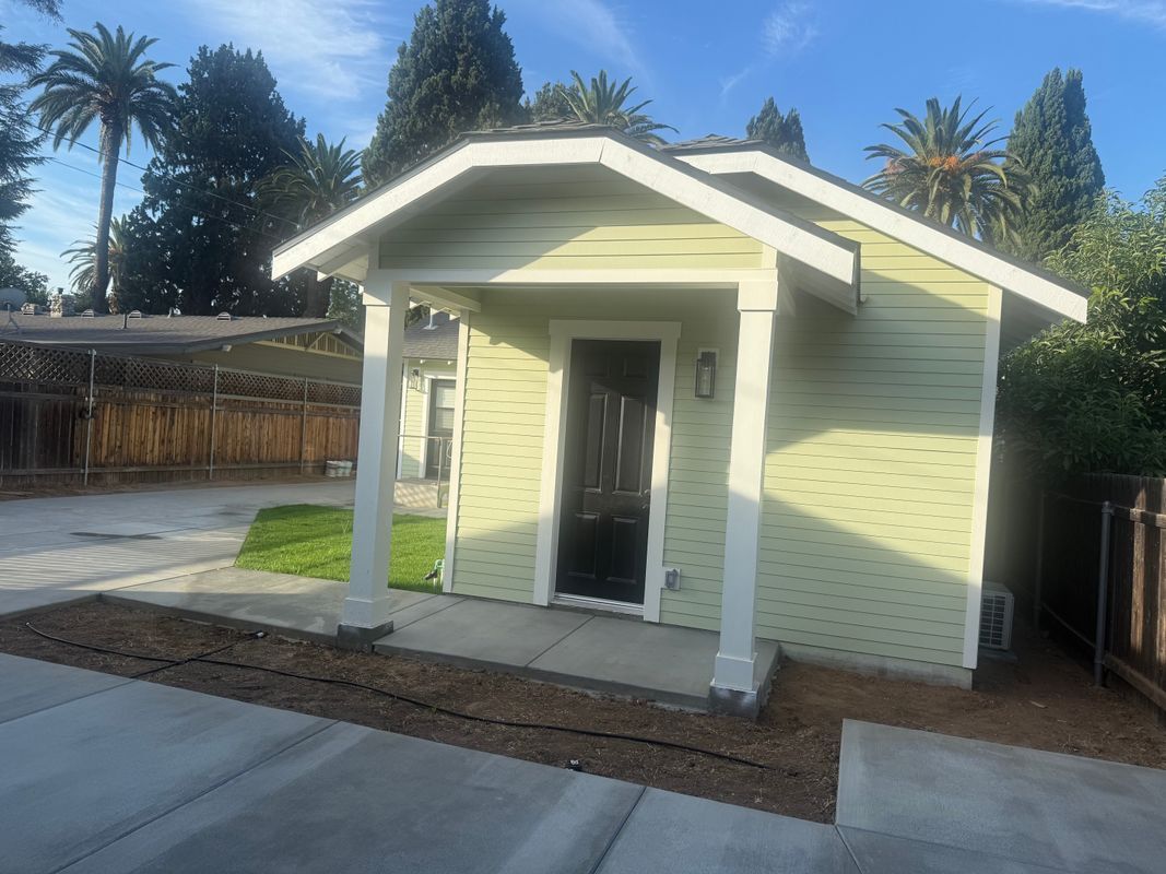 Foto principal - 4033 Linwood Pl