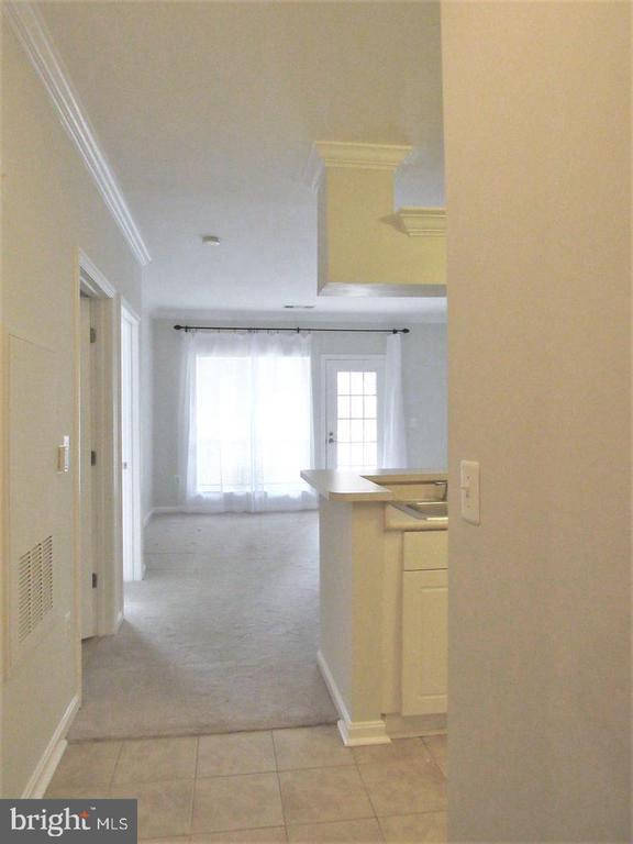 Building Photo - 4561 Strutfield Ln