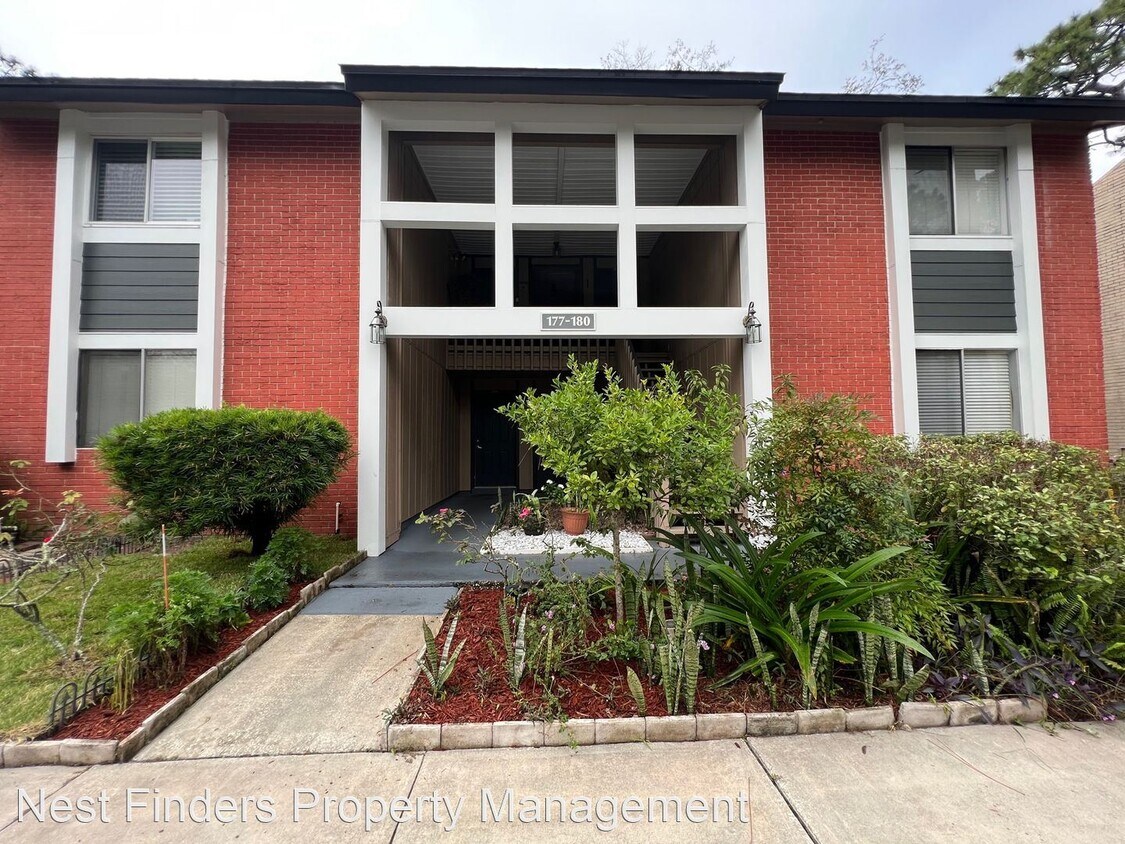 Foto principal - 1 br, 1 bath House - 8849 Old Kings Rd S #178
