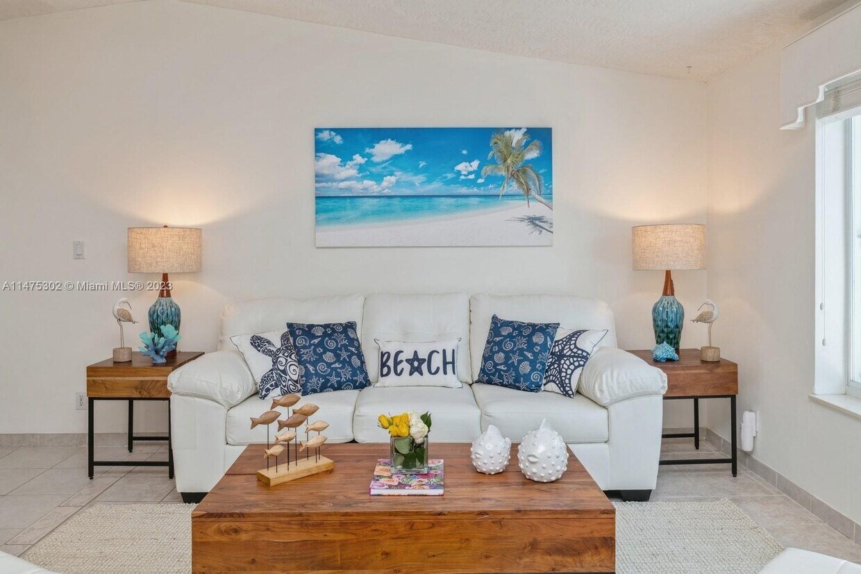 133 E Silver Palm Ave, Tavernier, FL 33070 House Rental in Tavernier