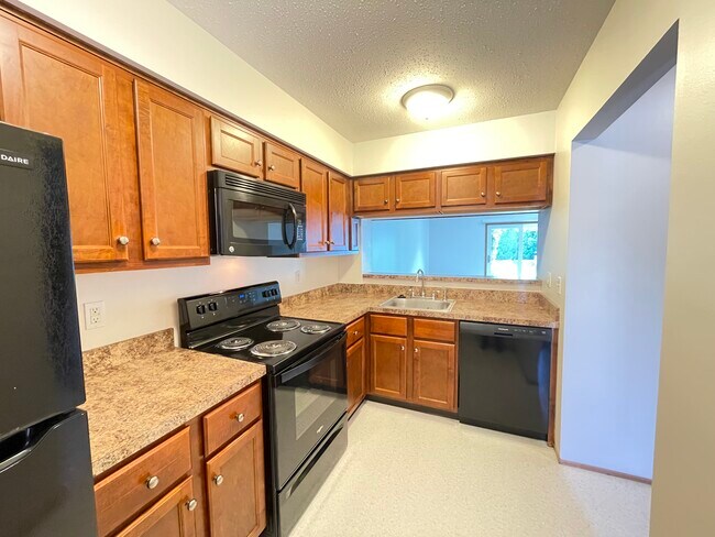 Foto del edificio - 5049 Catawba Dr