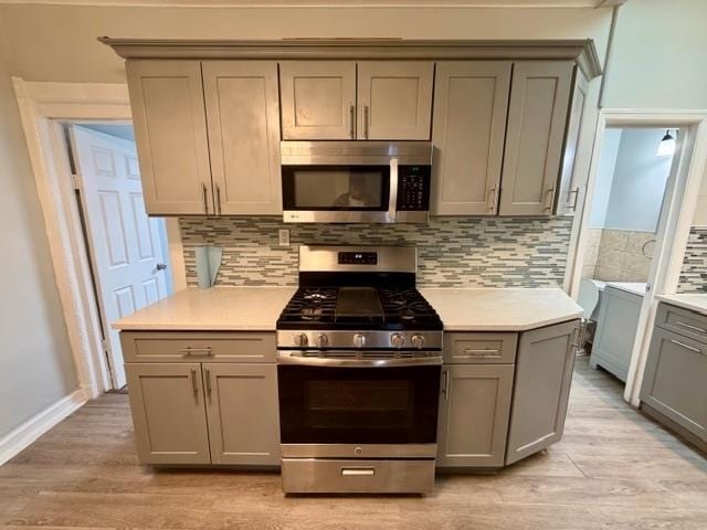 Building Photo - 2 Laidlaw Ave