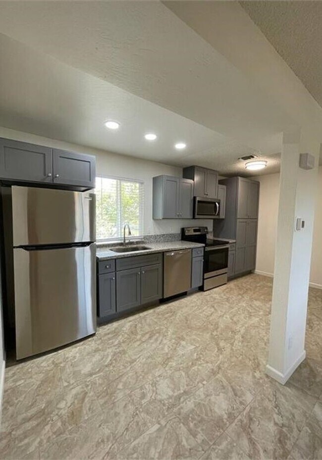 Foto del edificio - 205 N Mariposa St