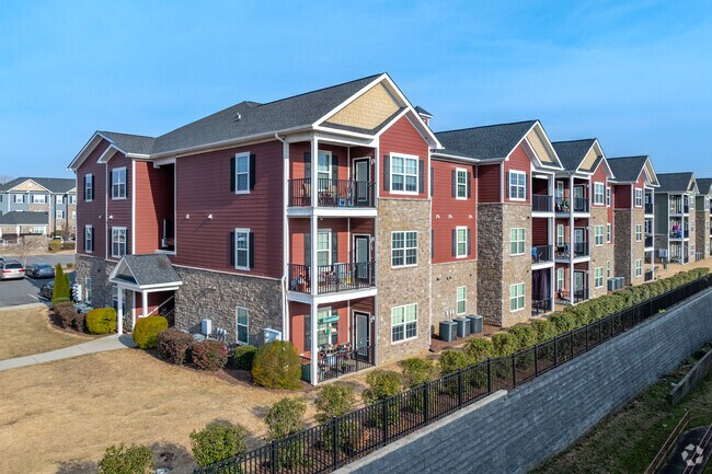 Building Photo - Villas at Fort Mill