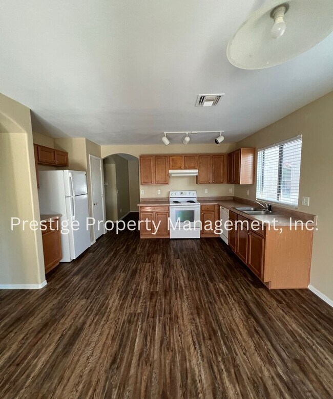 Foto del edificio - Don't Miss Out On This Southeast Gem!