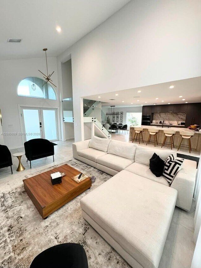 Foto del edificio - 4827 SW 34th Ave