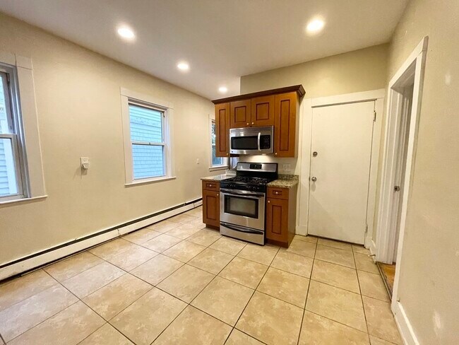 Foto del edificio - 72 Calumet St