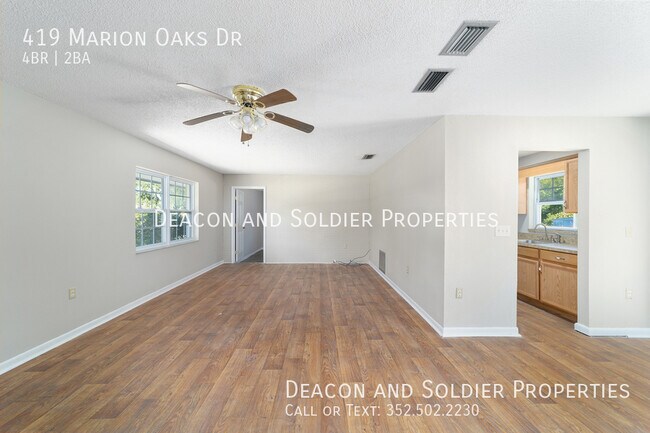 Foto del edificio - 419 Marion Oaks Dr