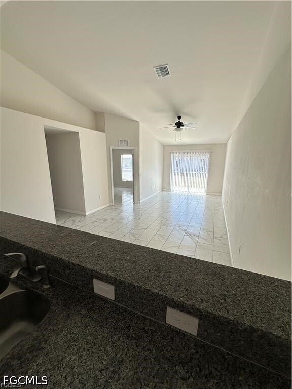 Foto del edificio - 254 SW 3rd St