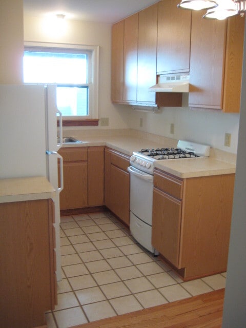 Kitchen - 43 Brighton St