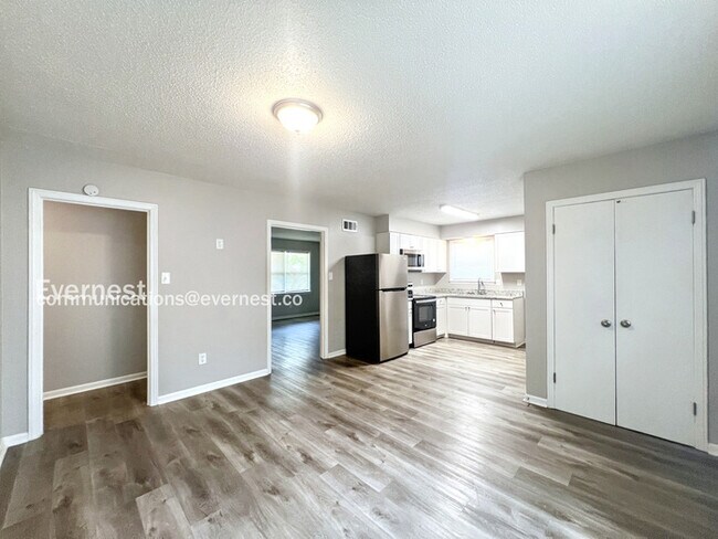 Foto del edificio - 1743 Mississippi Valley Blvd