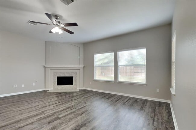 Building Photo - 6918 Summer Bridge Ln