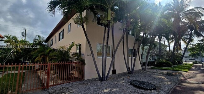Building Photo - 615 82nd St