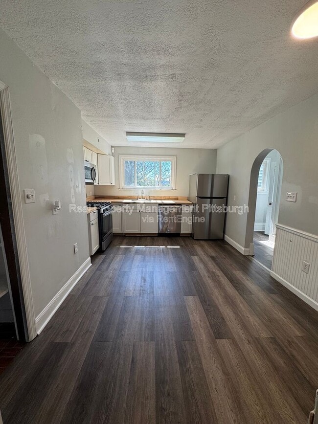 Photo - 1825 Rialto St House