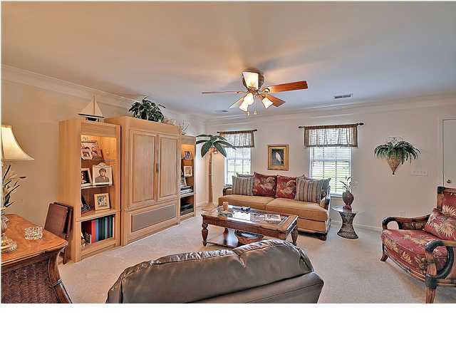 Foto del edificio - 3320 Wickersham Ct