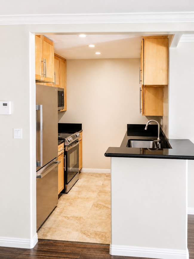Kitchen: Updated kitchen with new KitchenAid appliances. - 6191 Rancho Mission Rd