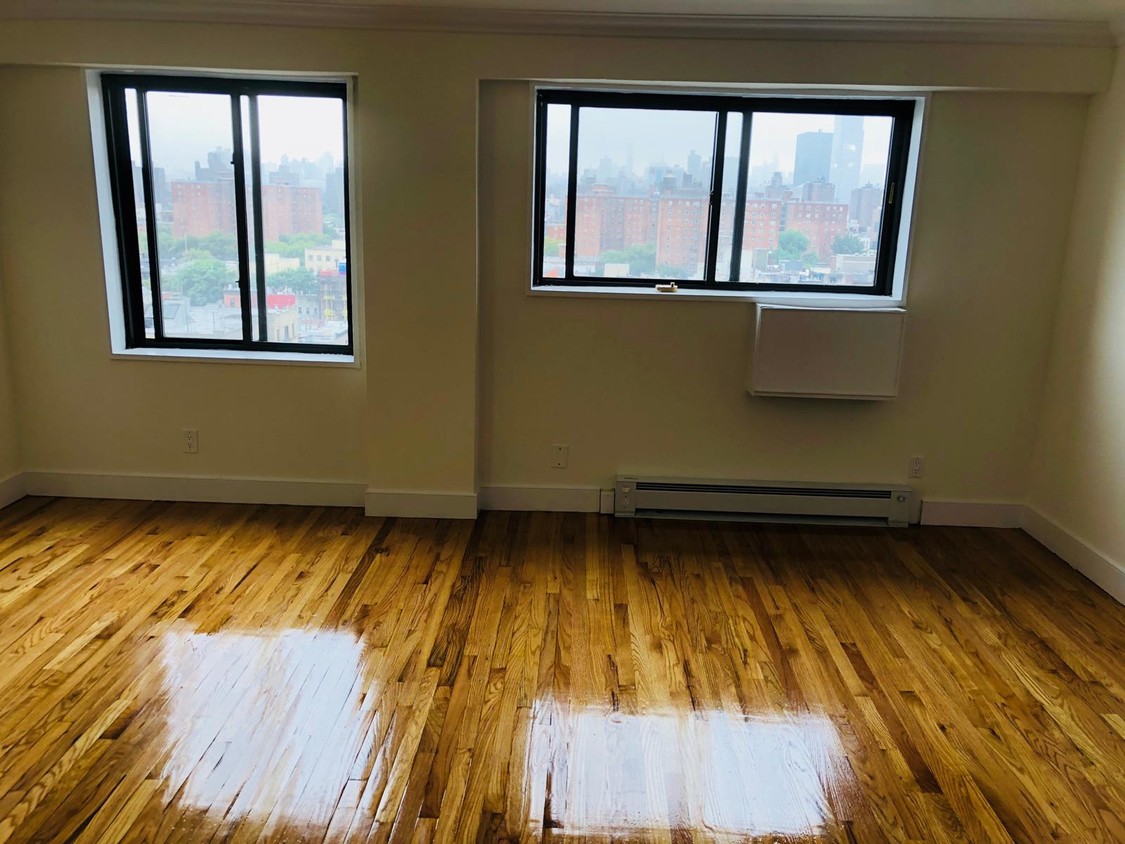 Foto principal - 1900 Lexington Avenue