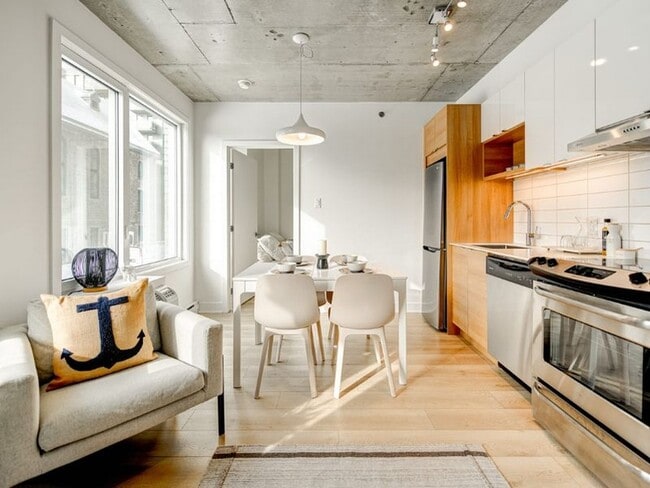 Building Photo - The Shaughn