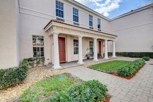 Building Photo - 837 NW 82nd Ln