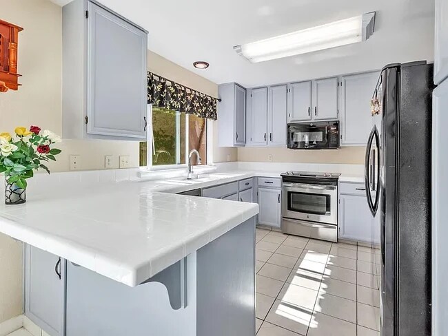 Cocina 1 - 1206 Sycamore Ct