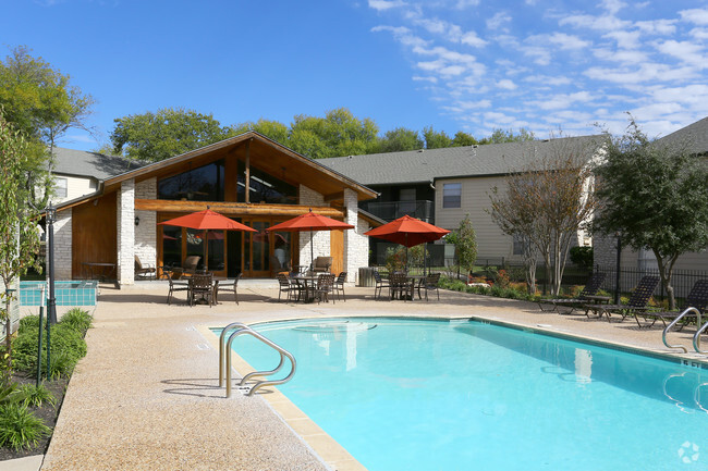 Pebble Creek Apartments - Alquileres en Austin, TX 