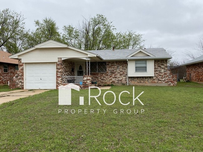3Bed/1Bath Home in Moore - 3Bed/1Bath Home in Moore