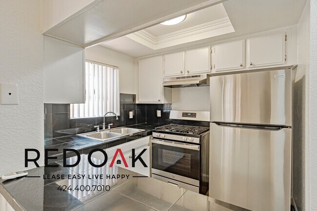 Foto del edificio - 4069 Oakwood Ave