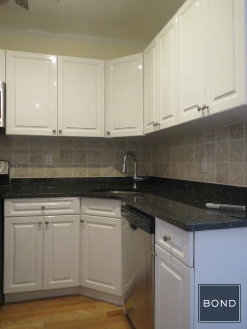 Foto del edificio - 150 W 21st St