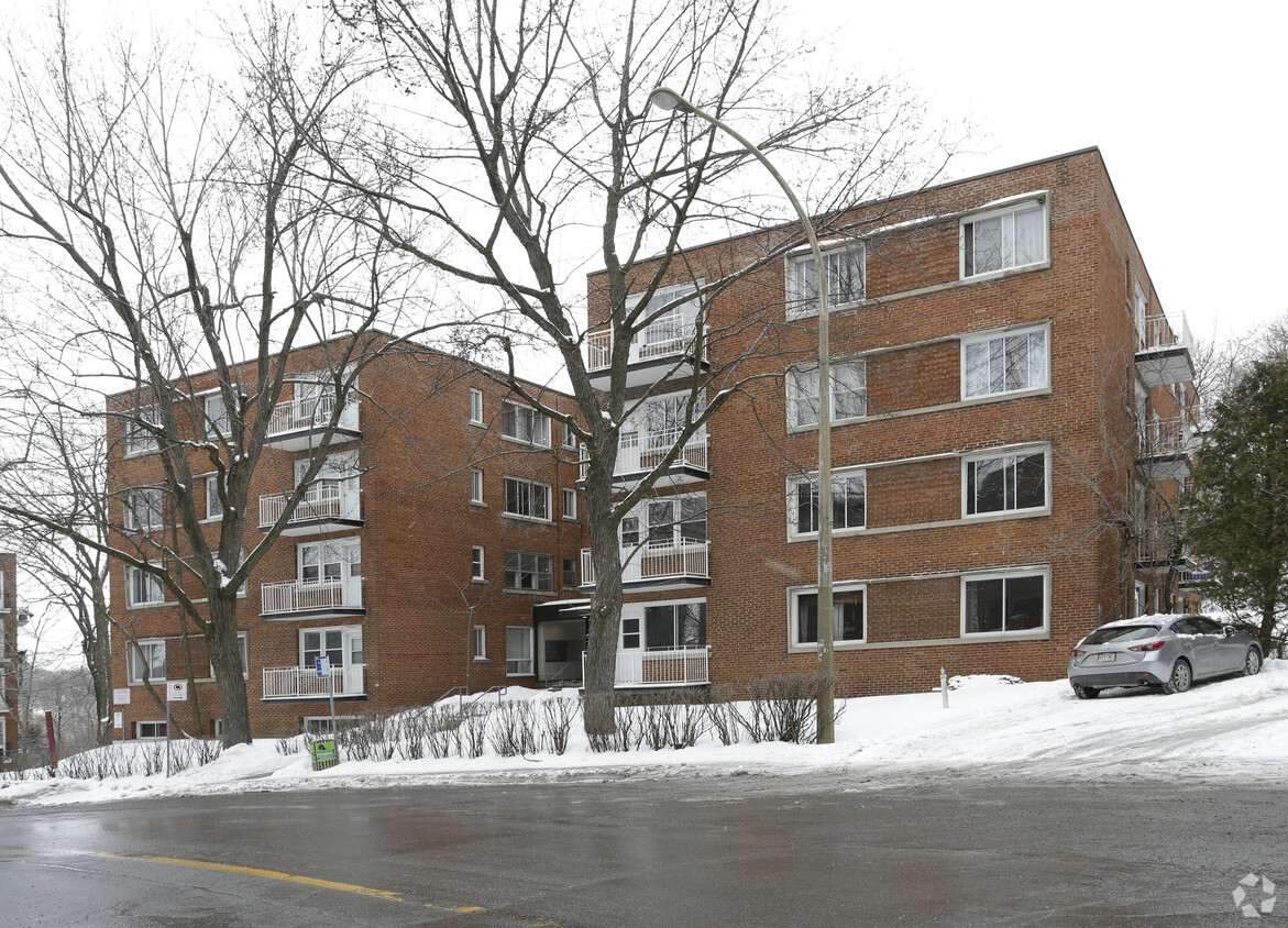 Building Photo - 3550 Ridgewood