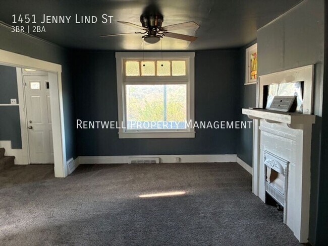 Foto del edificio - 1451 Jenny Lind St