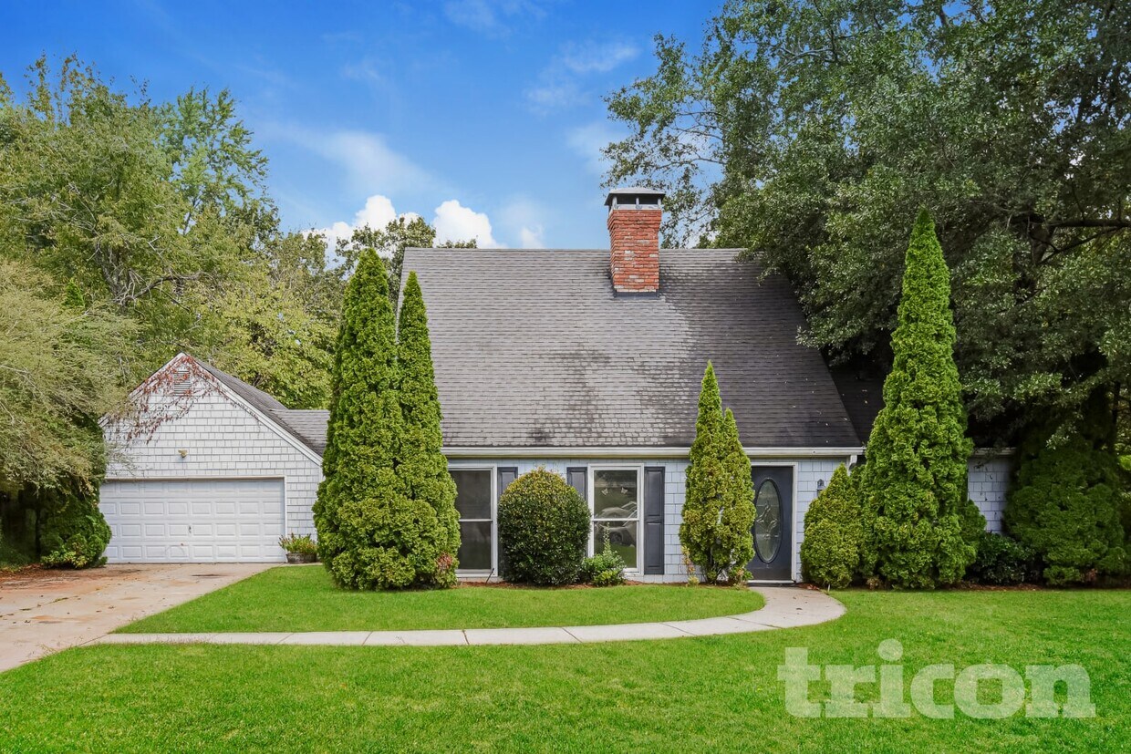 Foto principal - 2855 Dellinger Dr