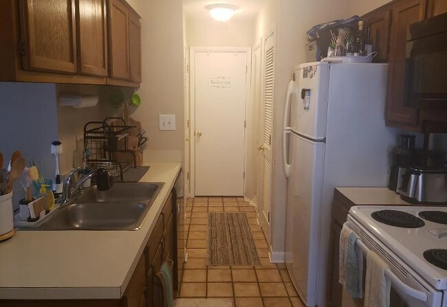 Building Photo - 505 63rd Ave N