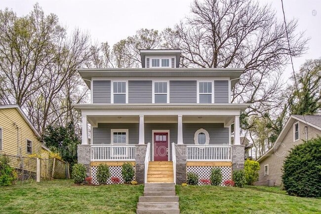 Photo - 3409 Elkins Avenue House