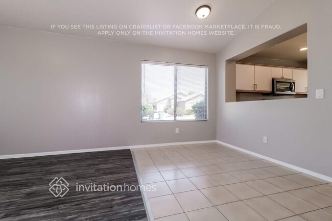 Foto del edificio - 15901 W Elm St