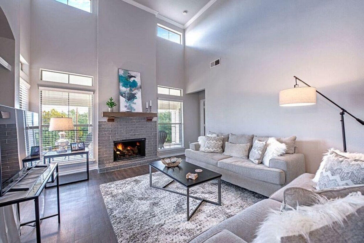 Foto principal - 2716 Barton Creek Blvd