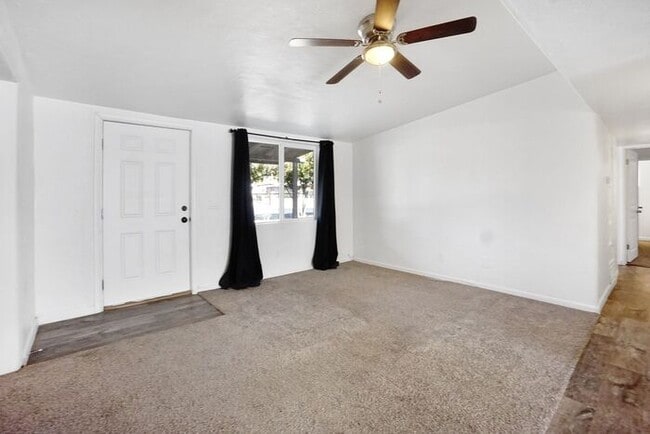 Building Photo - Spacious 4-Bed Tucson Home with Large Primary Suite & Private Covered Patio