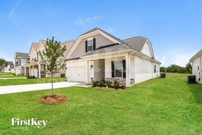 Foto del edificio - 811 Birchcrest Wy