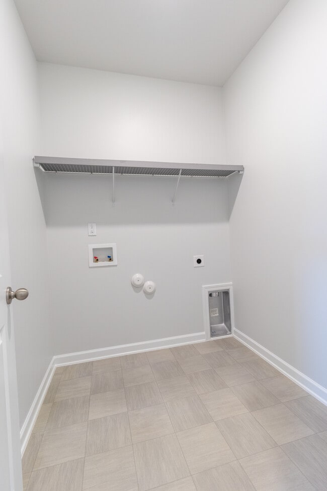 Building Photo - 478 Sapphire Rd