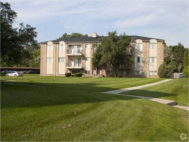 Foto del edificio - River Forest Apartments