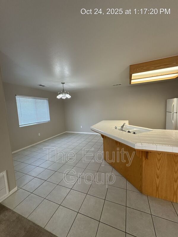 Foto del edificio - 2918 N Terrace St