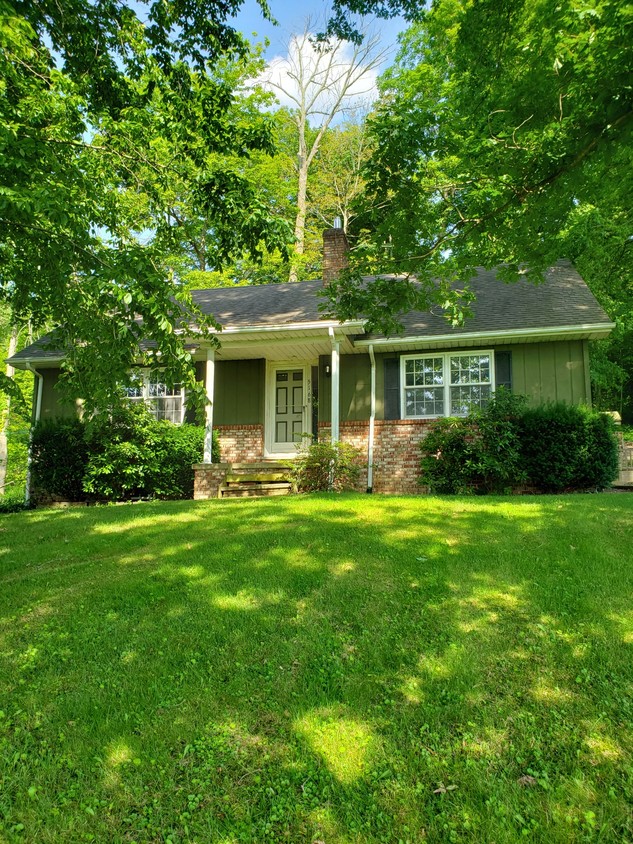 Primary Photo - 5168 Township Rd 356